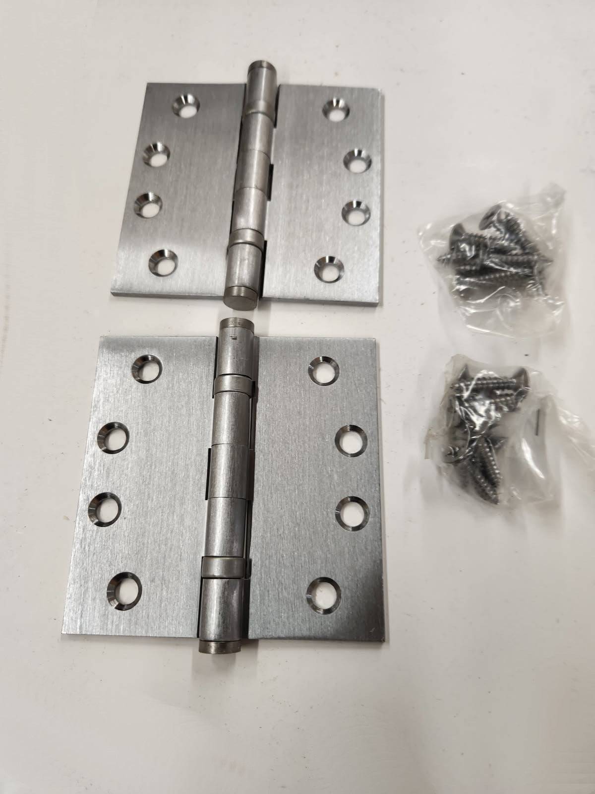 Heavy Duty Ball Bearing Hinges- 4" x 4" Square Corner in Satin Chrome - Hartford Building Products