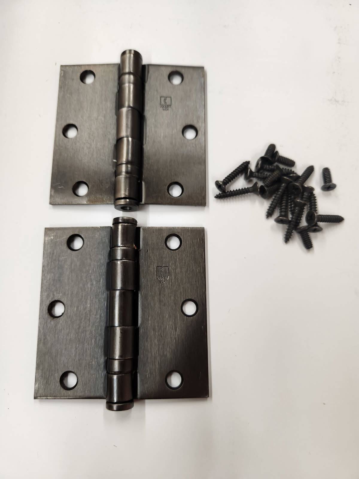 Heavy Duty Ball Bearing Hinges 3 1/2" x 3 1/2" Square Corner- Oil Rubbed Bronze - Hartford Building Products